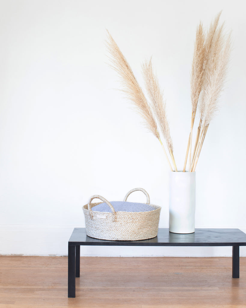 Basket Bed in Gray Stripe