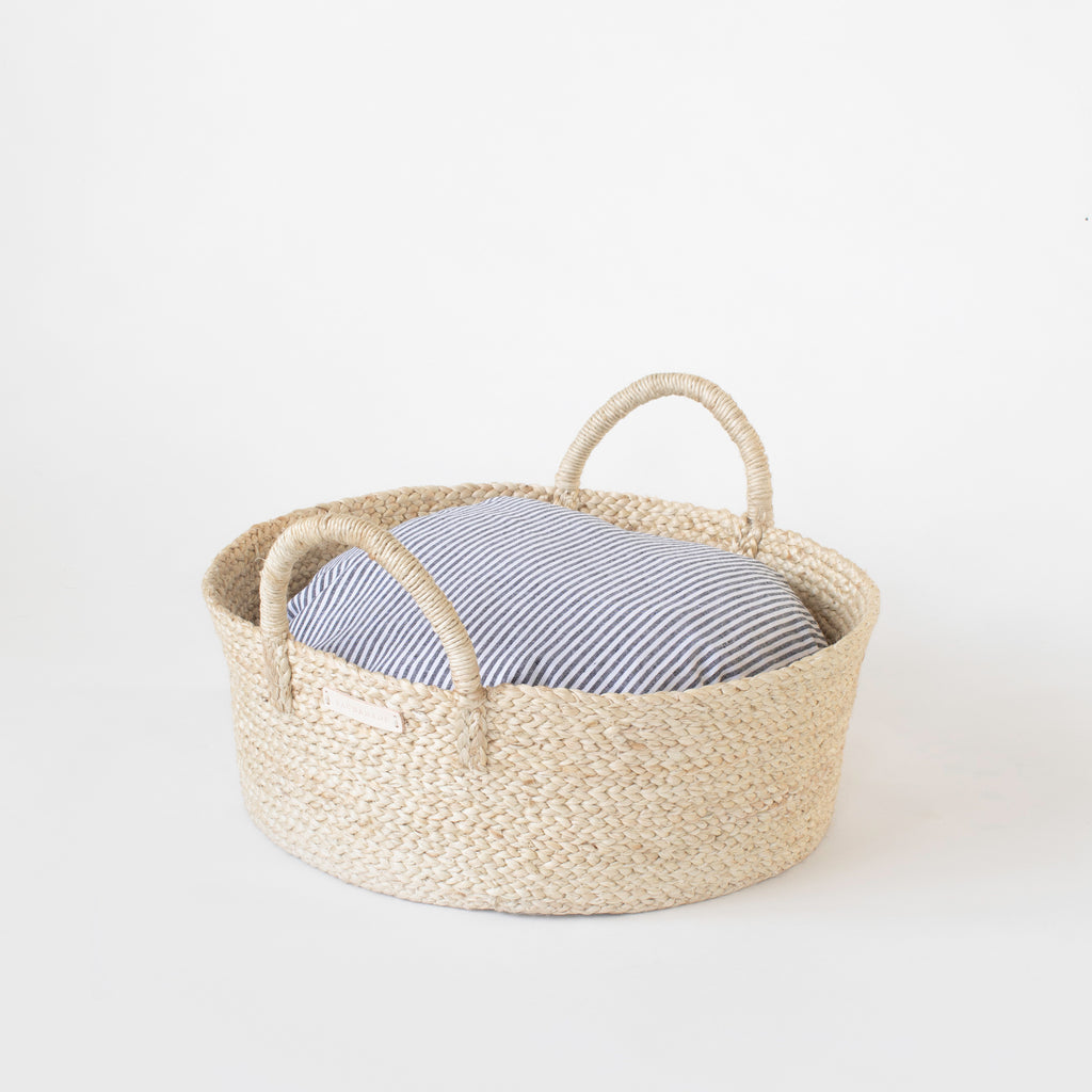 Basket Bed in Gray Stripe